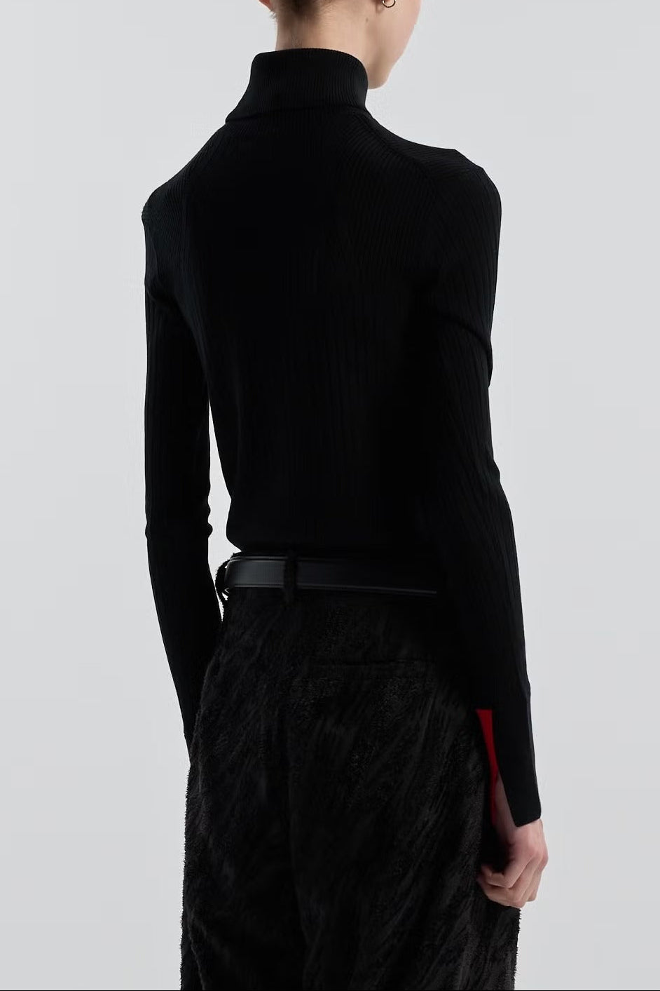 15.5μ WOOL / TURTLENECK KNIT