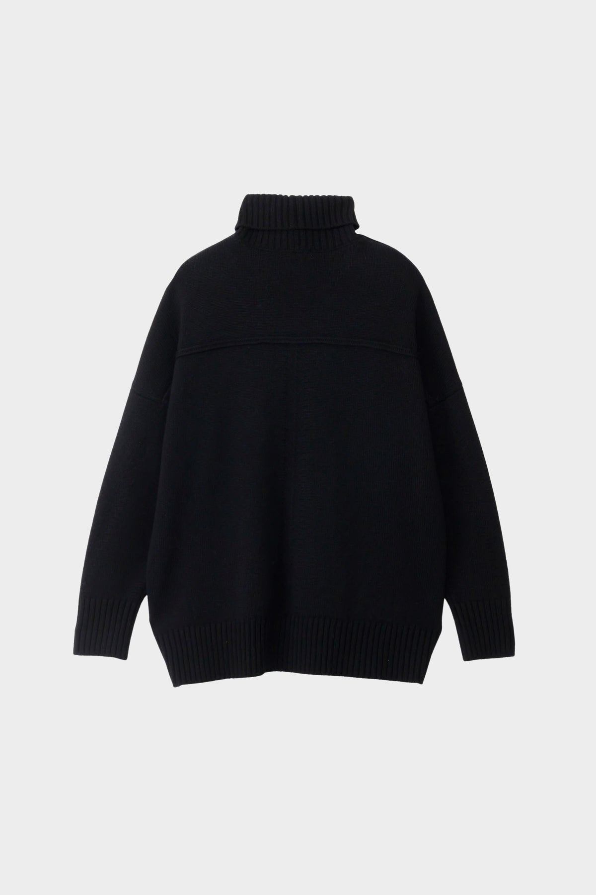 OVERSIZE TURTLENECK KNIT
