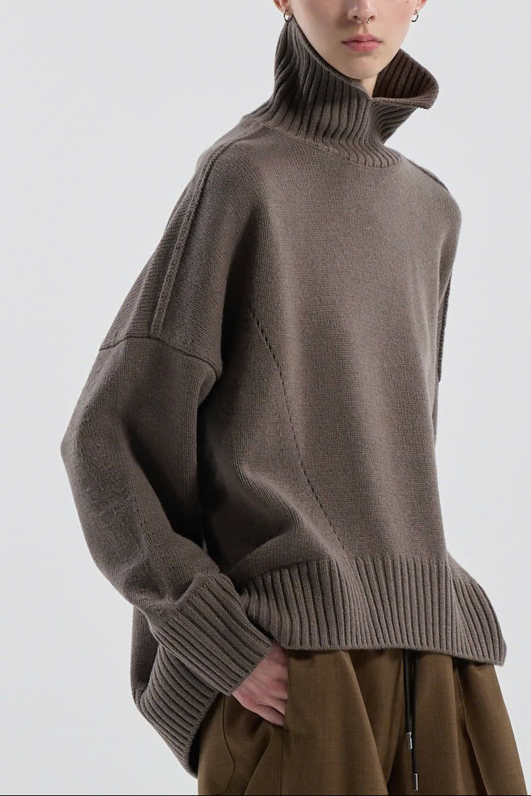 OVERSIZE TURTLENECK KNIT