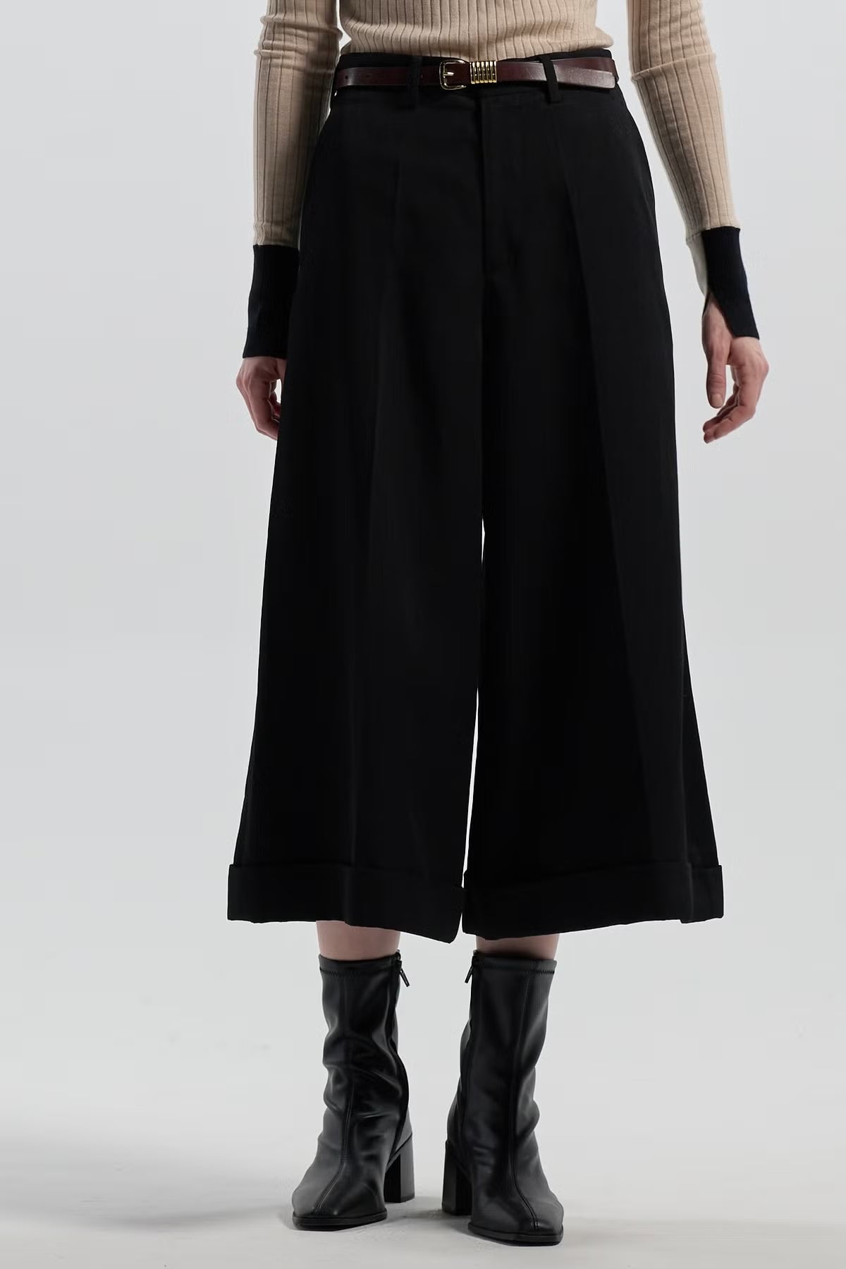 VENETIAN FLARE TROUSERS
