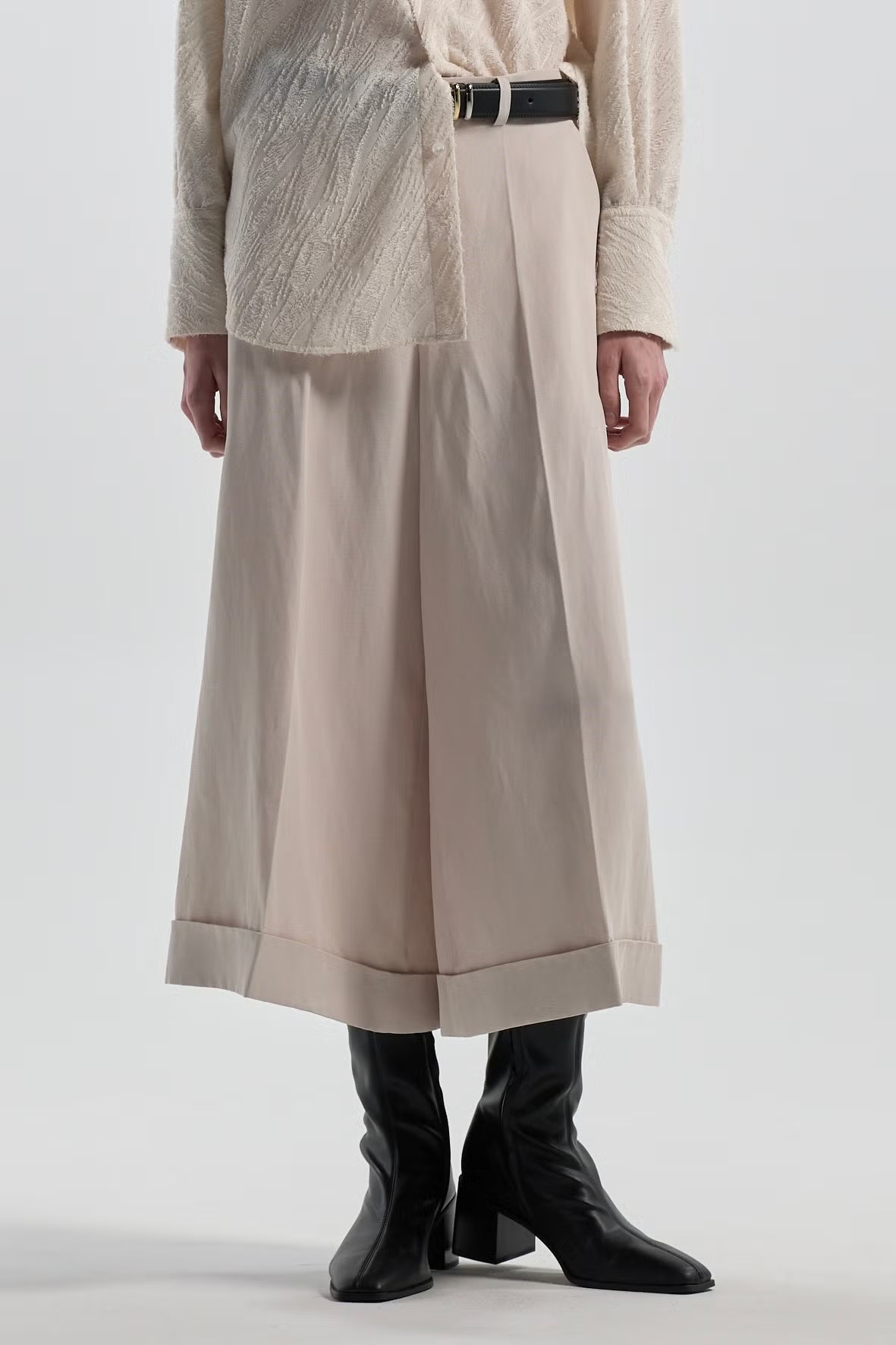 VENETIAN FLARE TROUSERS