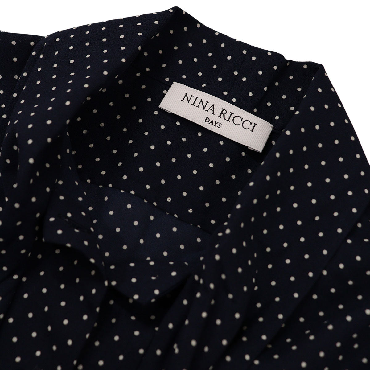 Blouse ( NINA RICCI DAYS )
