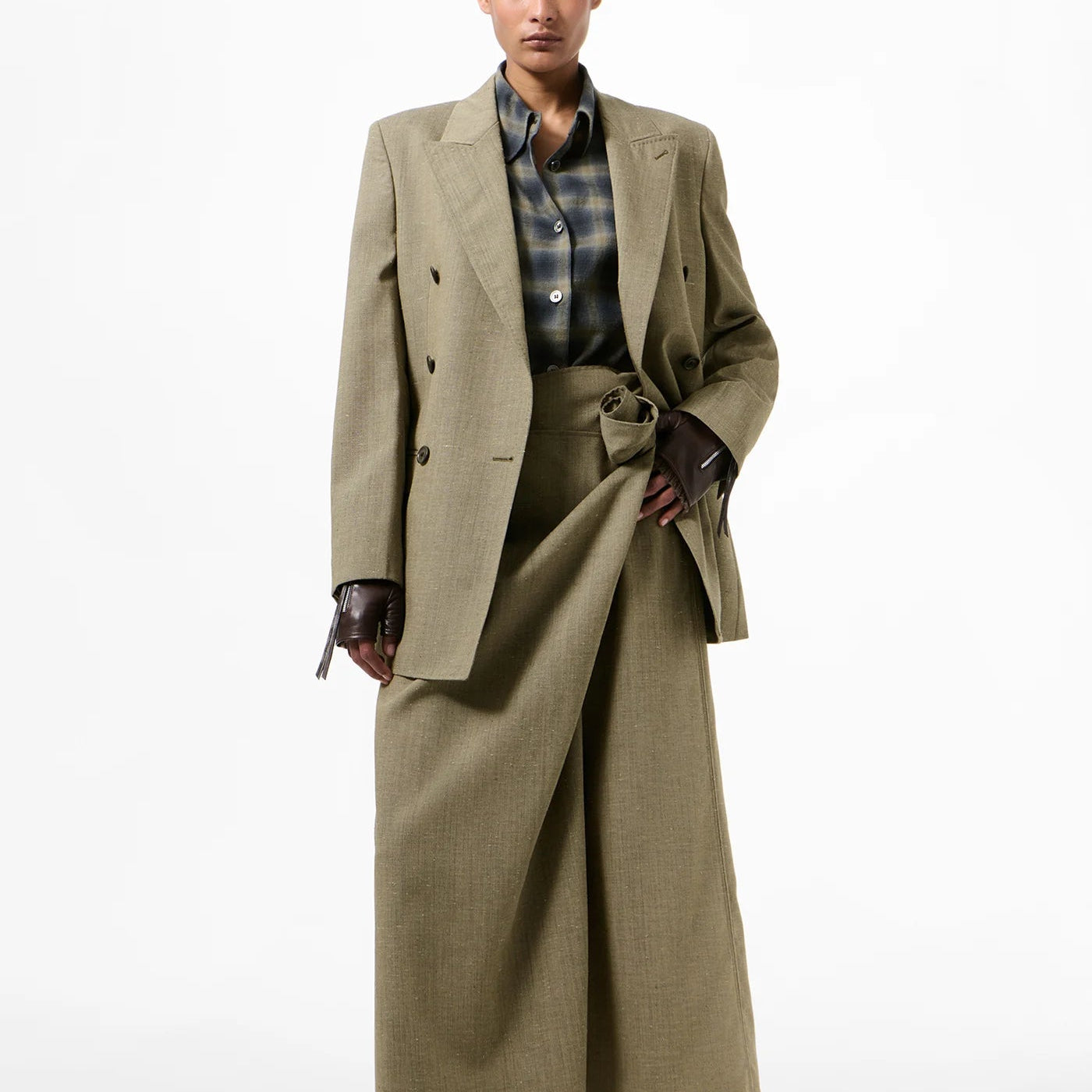 HAUL BLAZER