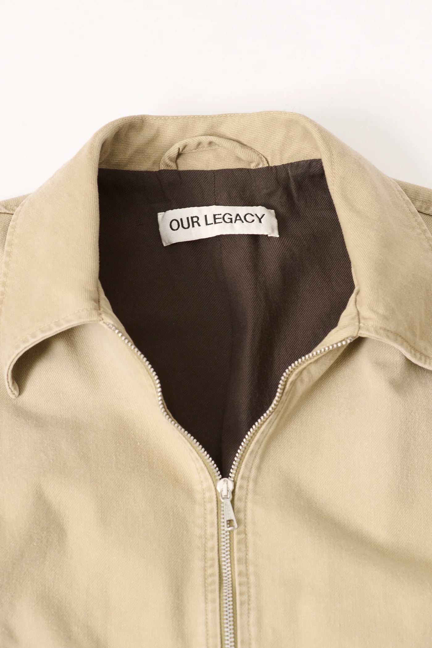 STATUE JACKET