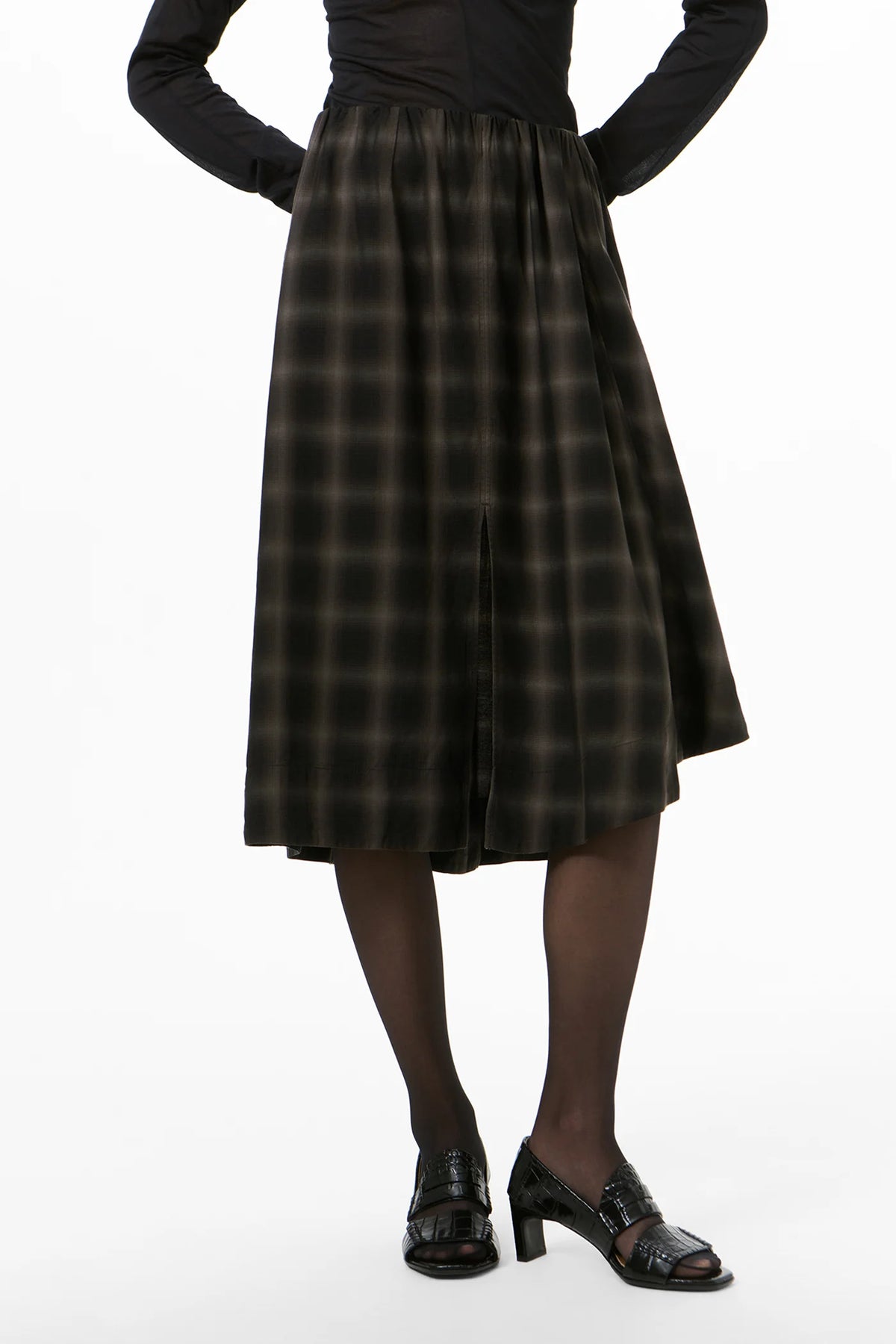 FAN SKIRT