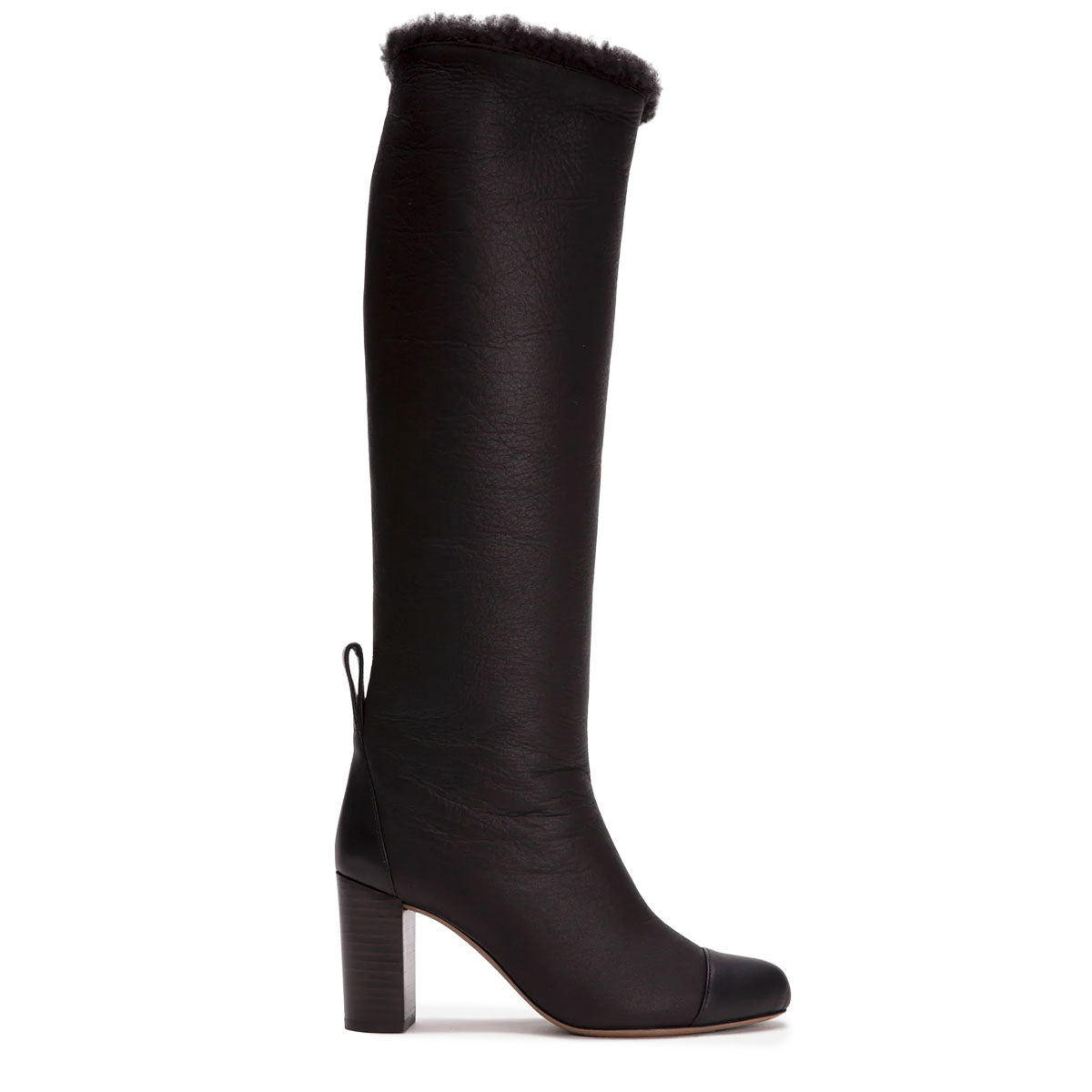 Lia B. Boots