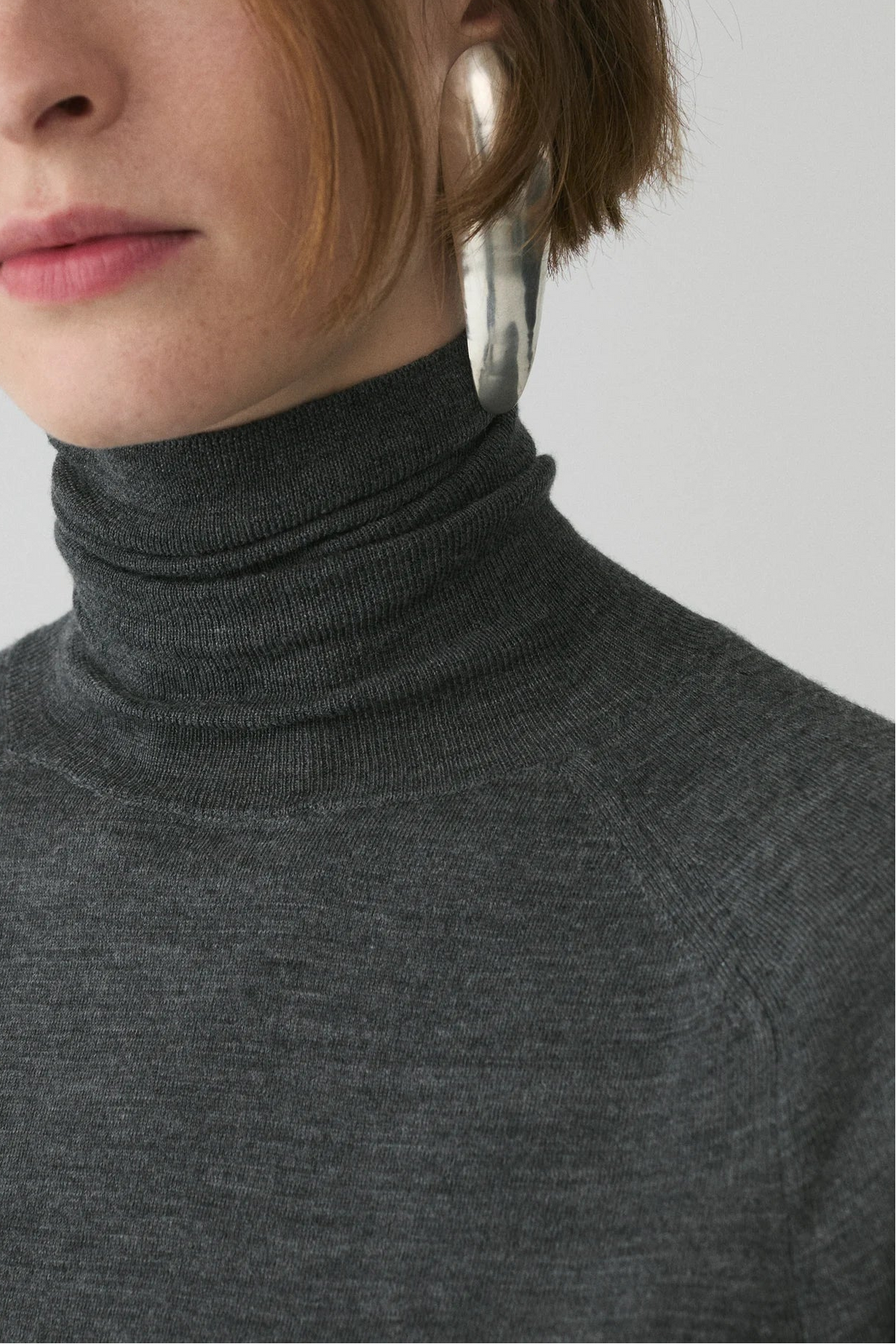 THE LISTENER Top