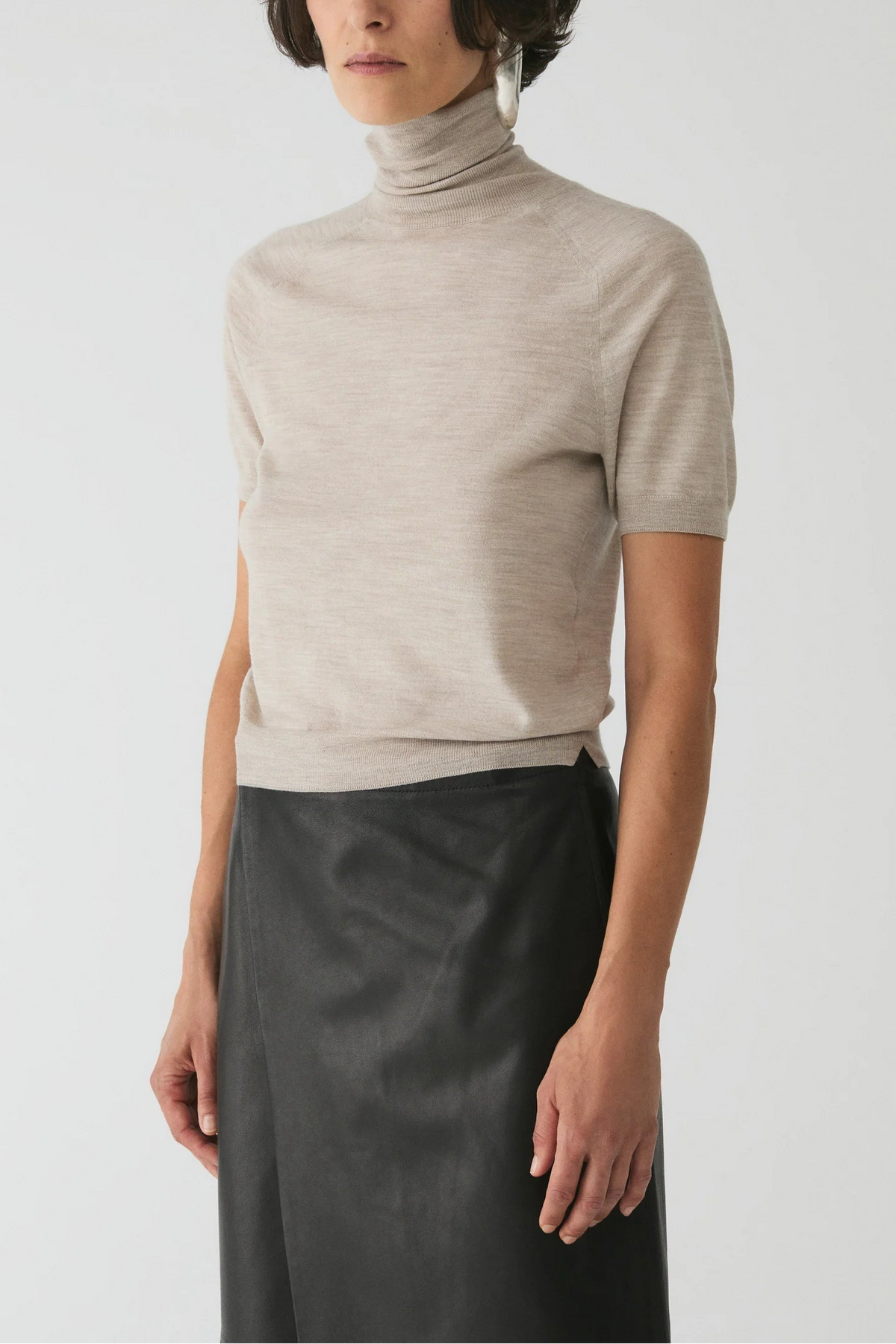 THE LISTENER Top