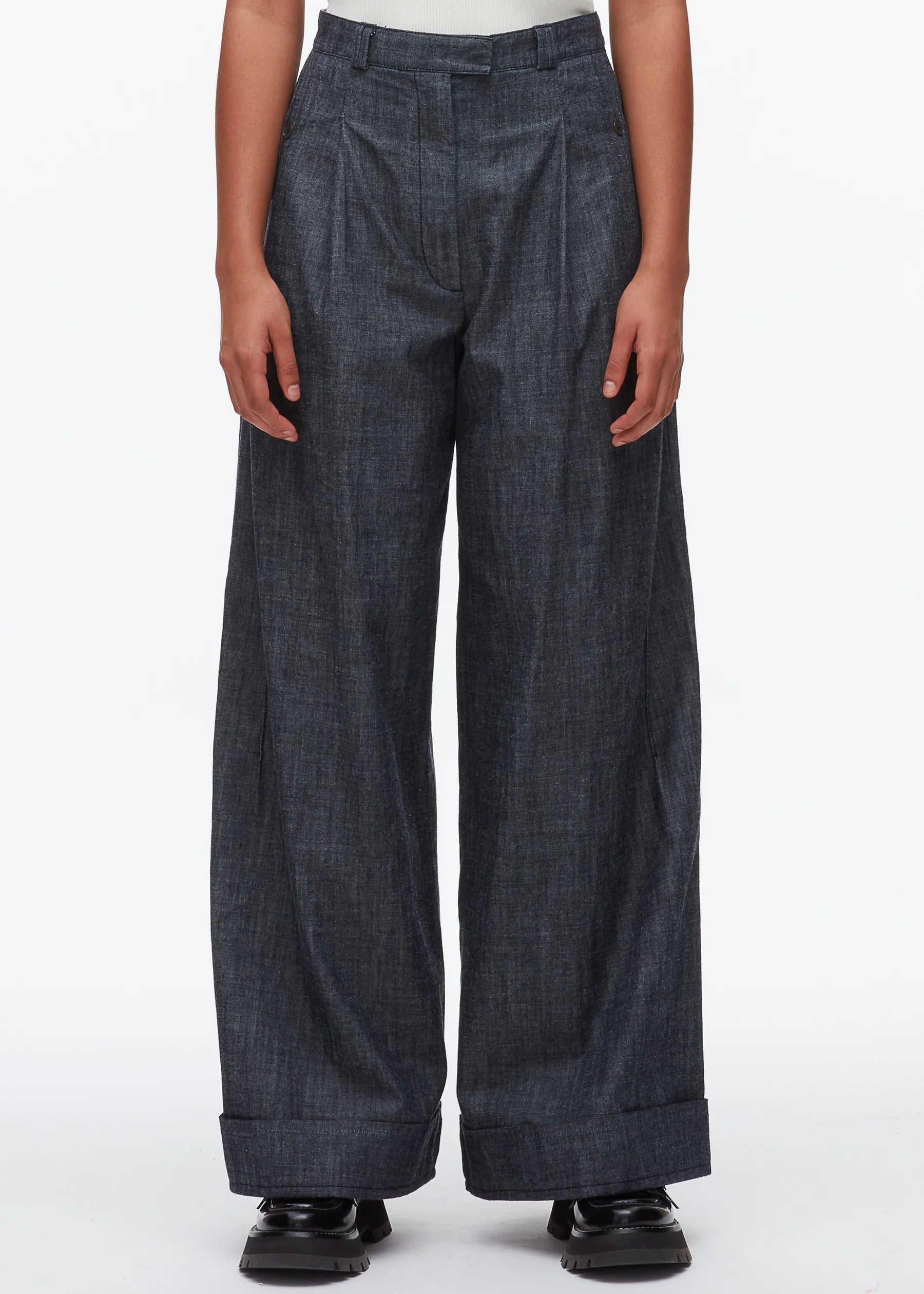 Double Pleat Wide Leg Pant
