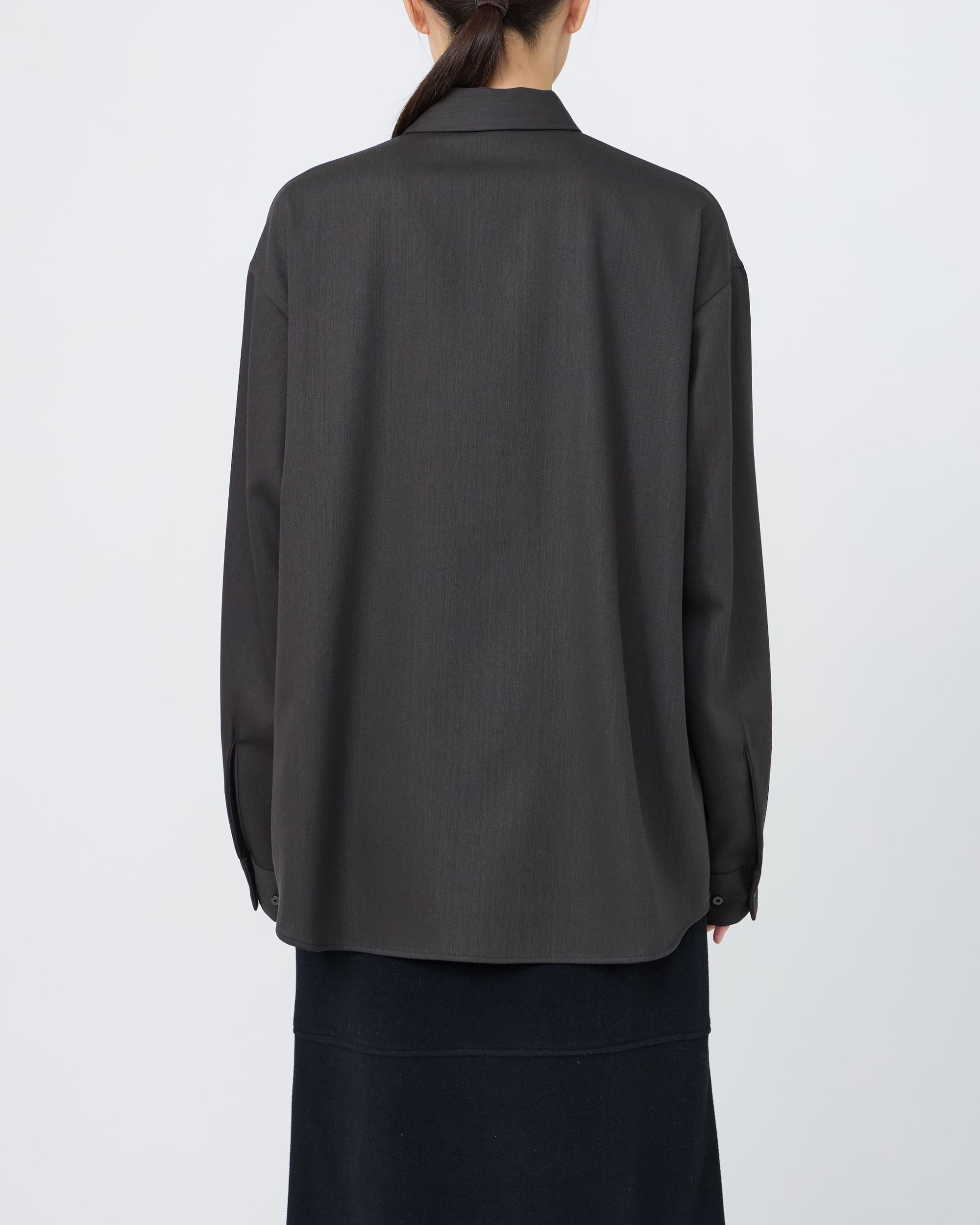 SMALL-COLLAR RELAXED SHIRT