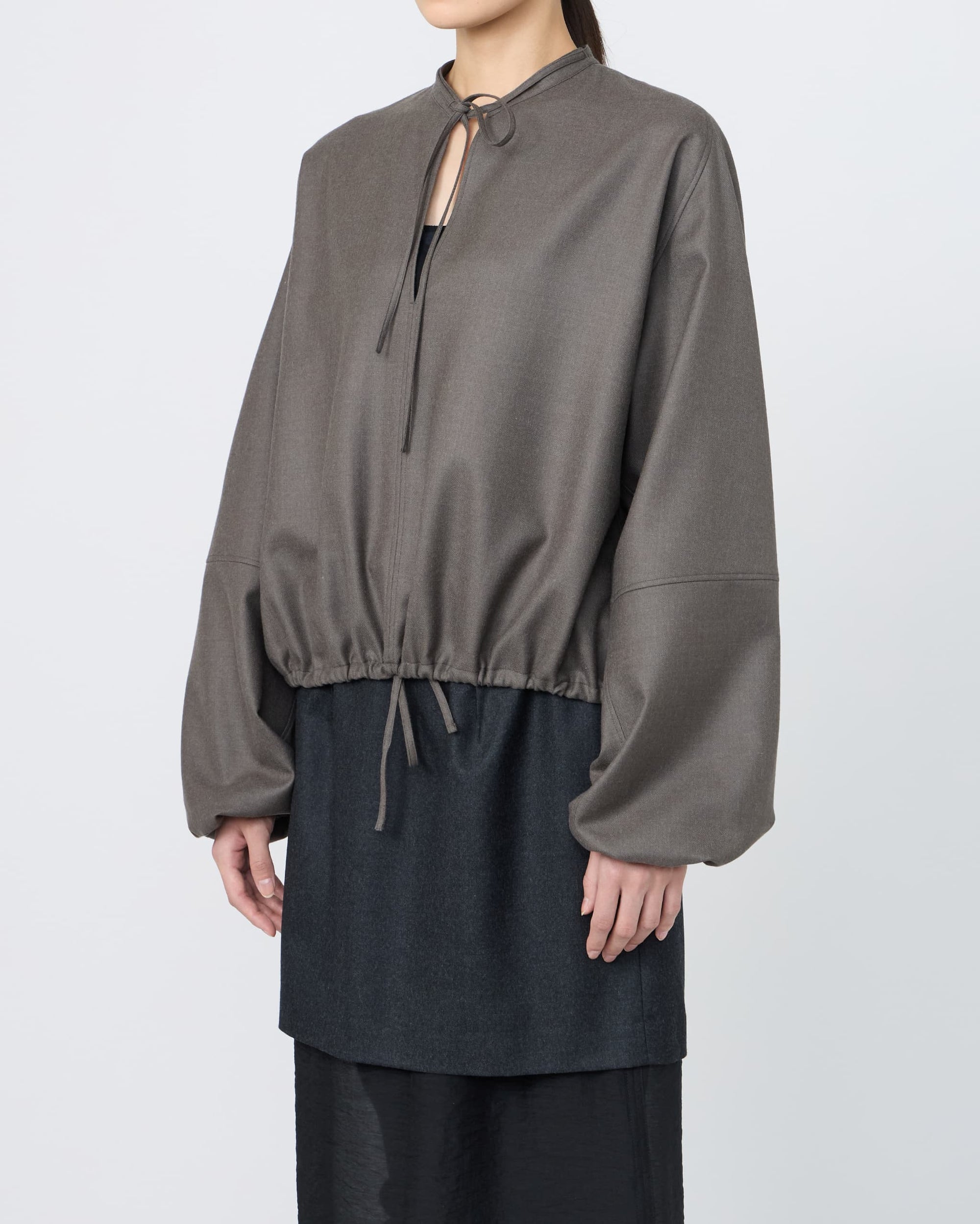 SLIT-NECK BLOUSE