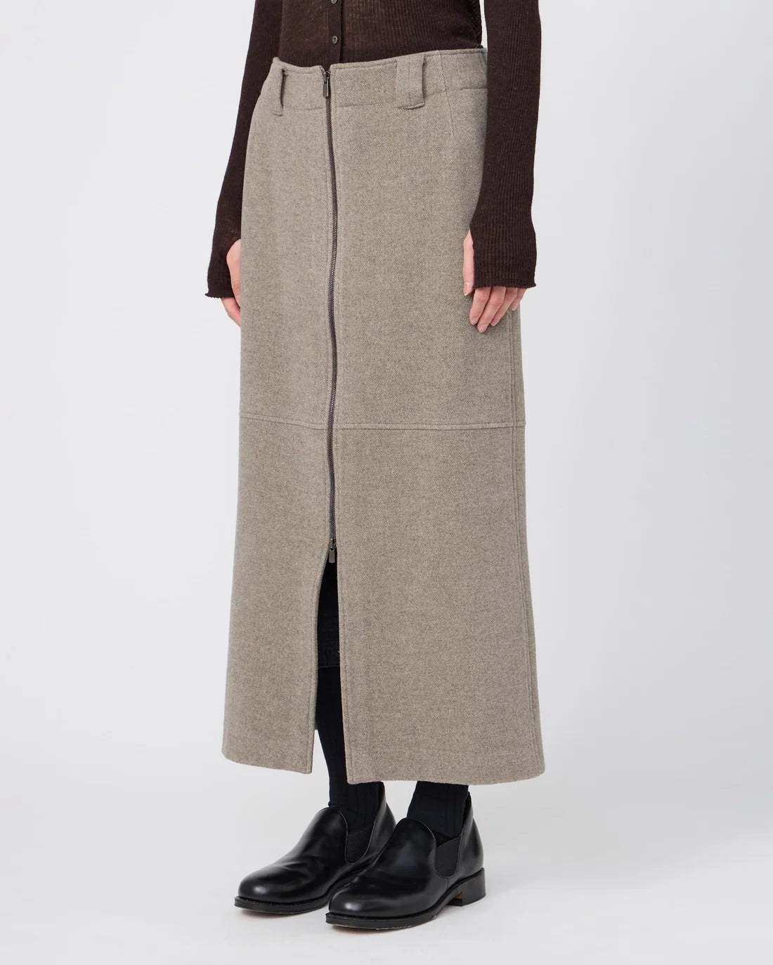 ZIP-UP STRAIGHT SKIRT