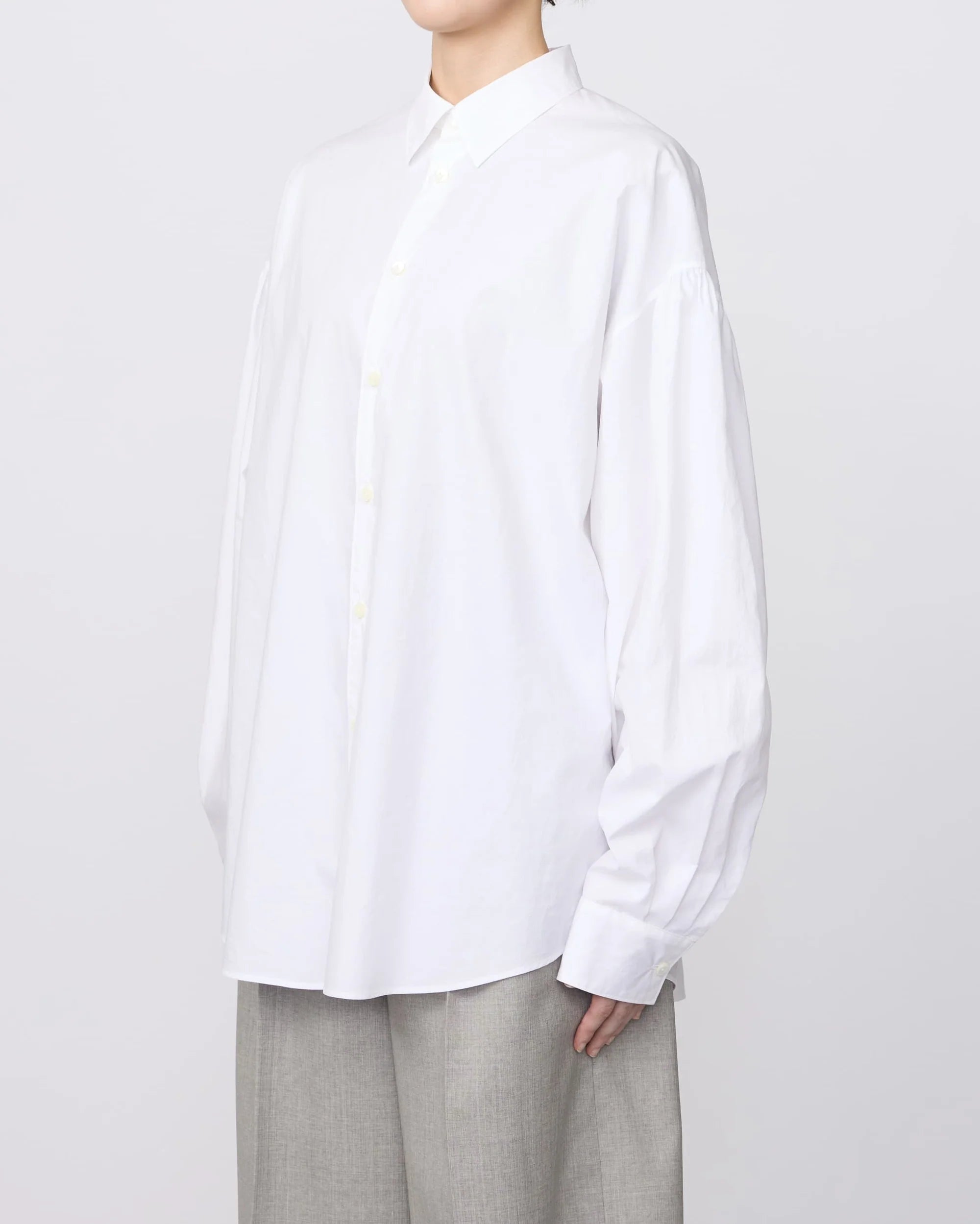 GATHER SLEEVE SHIRT