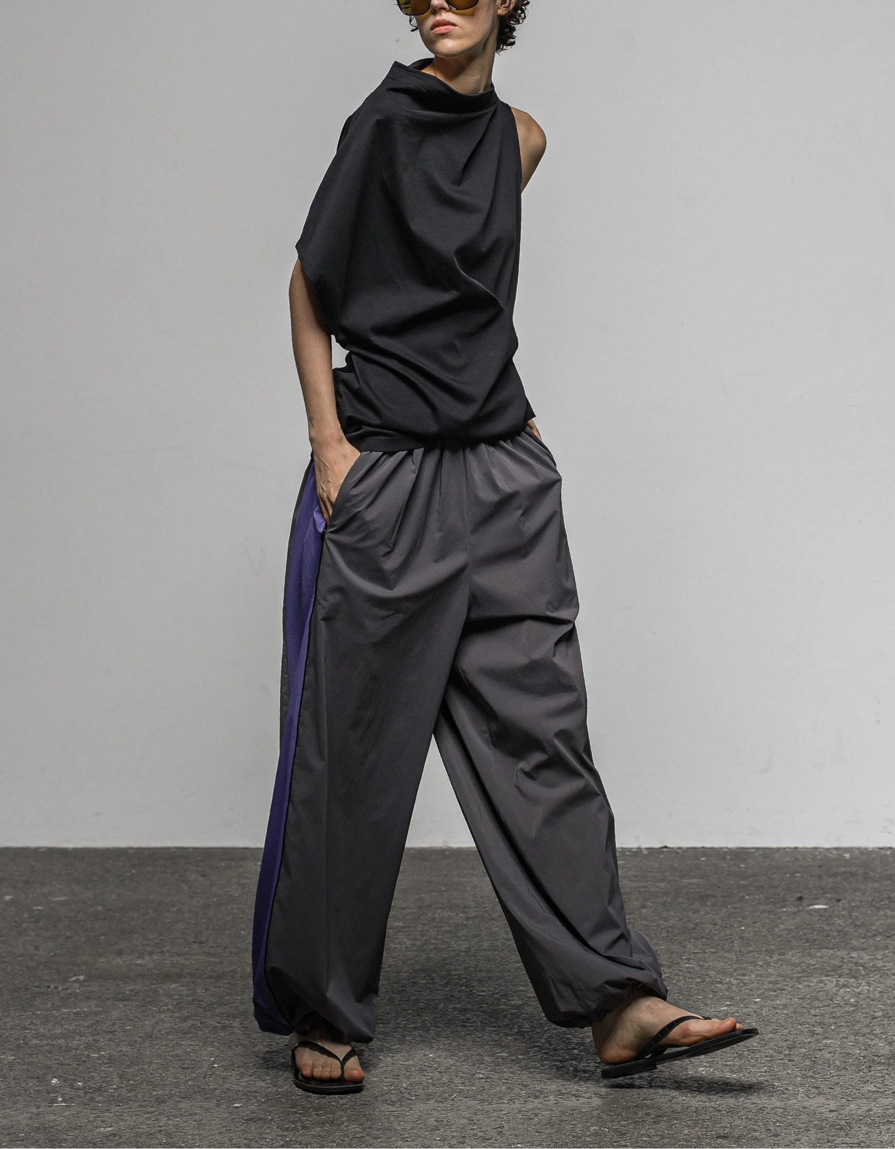 Twisted jersey top