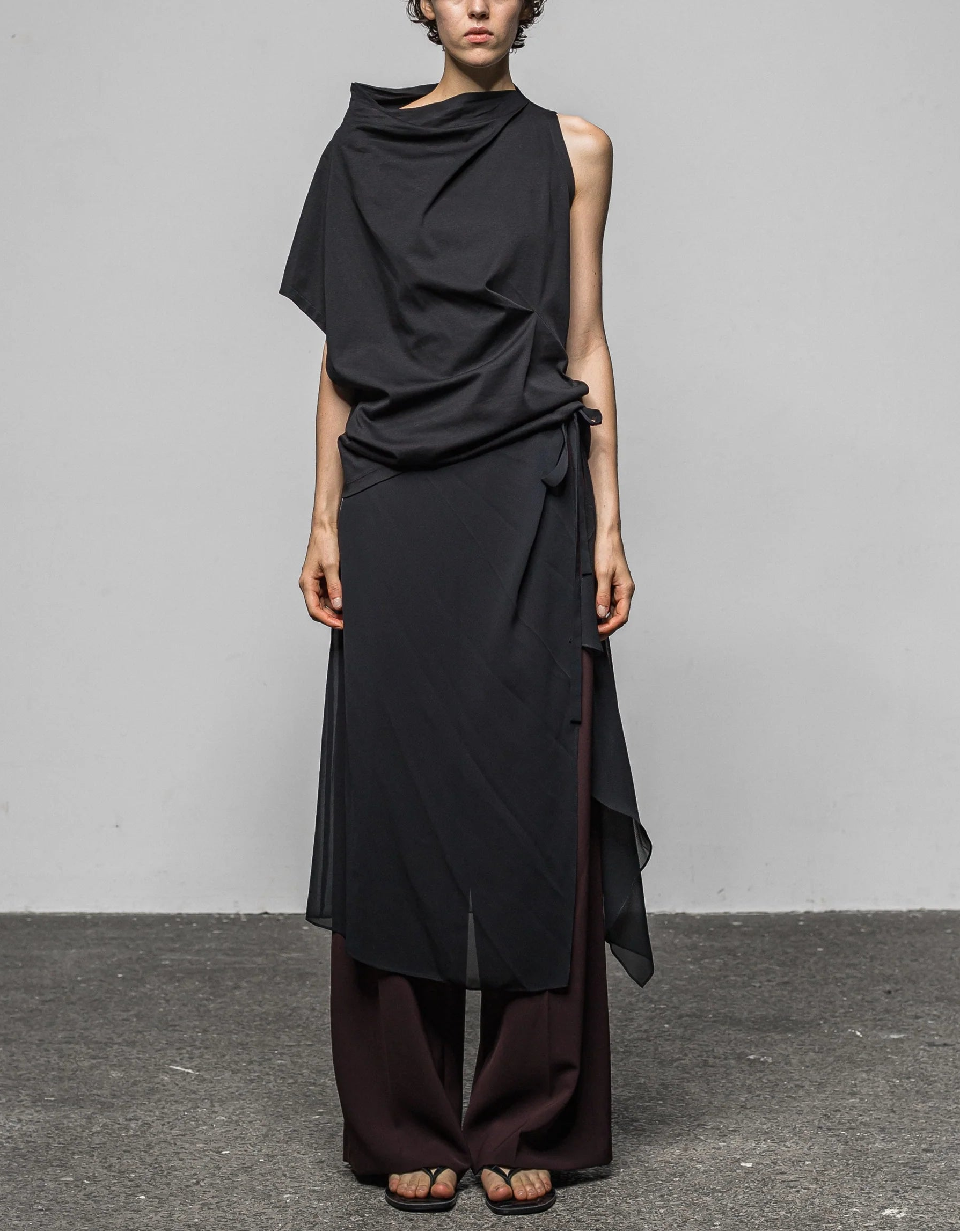 Twisted jersey top