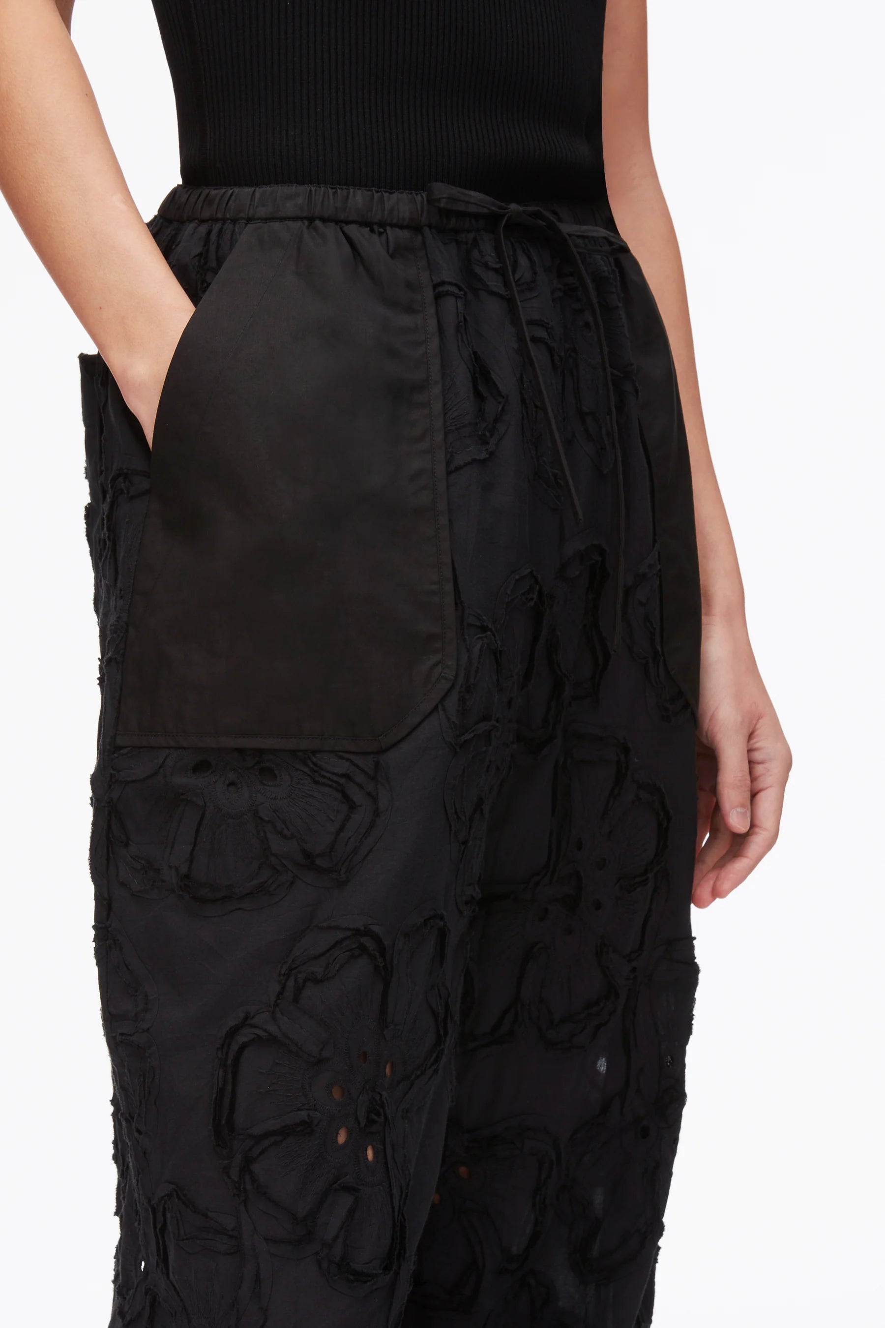 Embroidered Straight Leg Pull On Pants