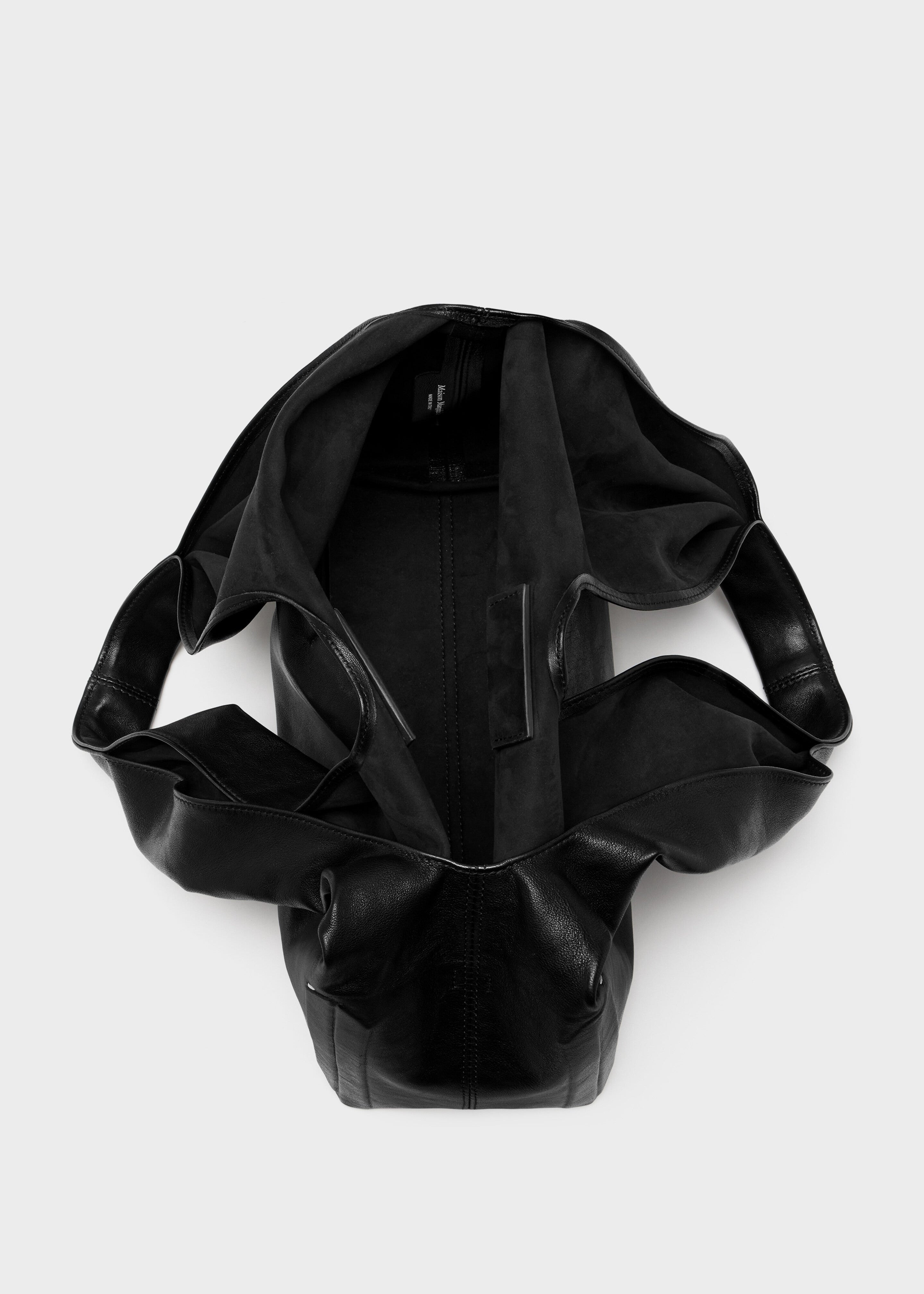 Maison Margiela マルジェラ ボディバッグ グラフィック Maison Margiela マルジェラ ボディバッグ グラフィック Maison