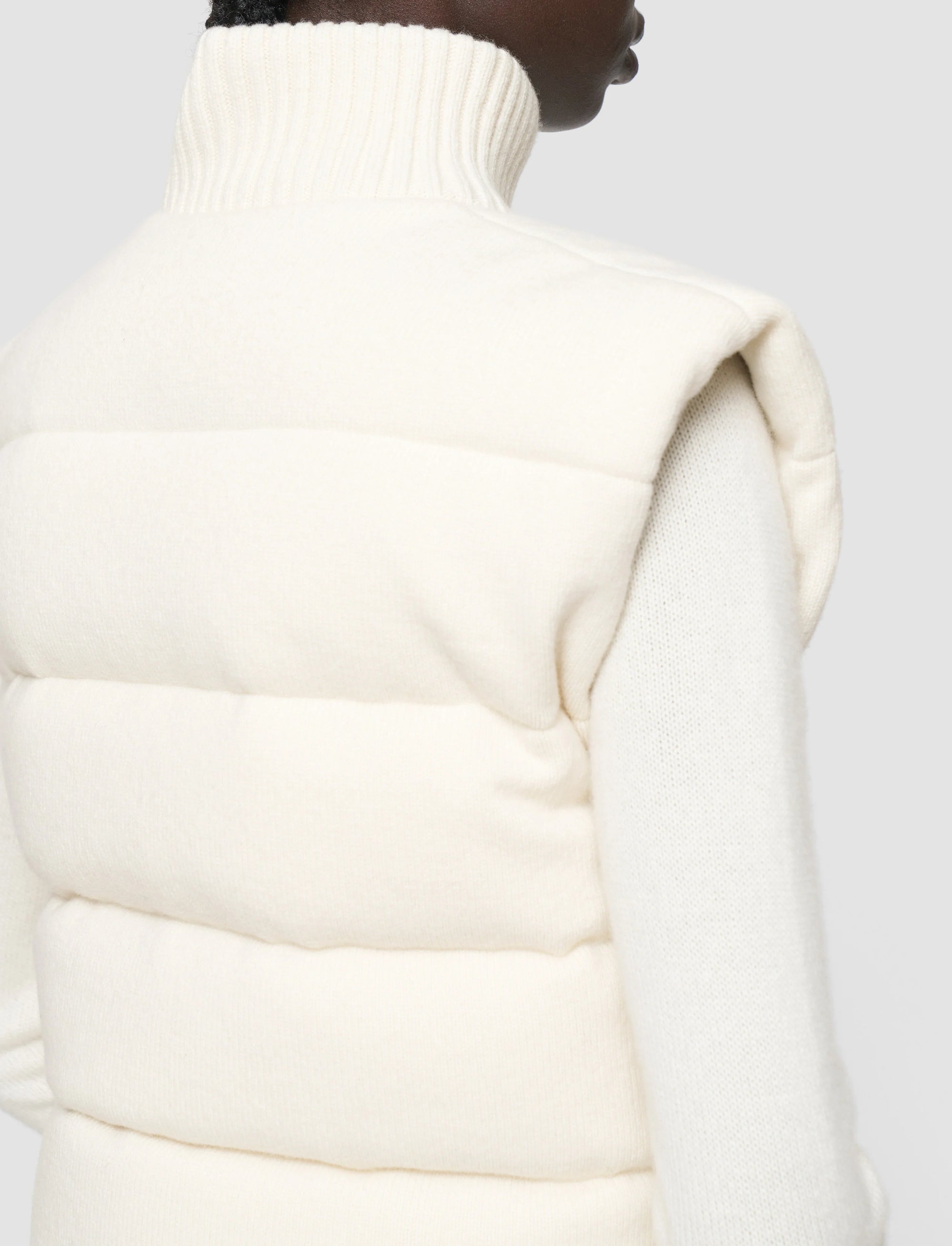 Knitted Down パファー ジレ